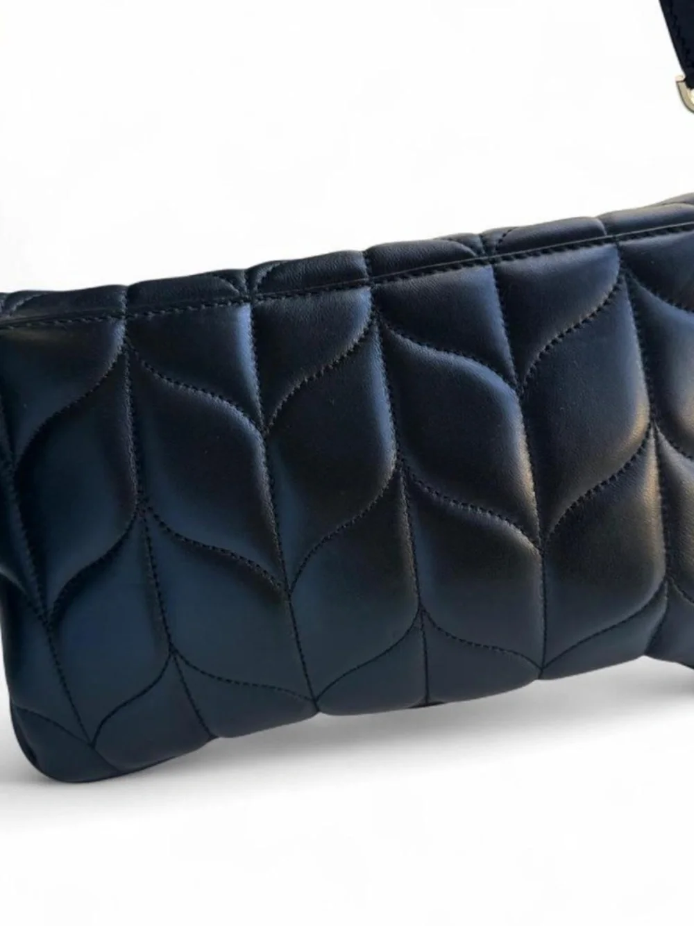 NWT Michael Kors Peyton Black Clutch Bag w/ Removable Strap Large 12